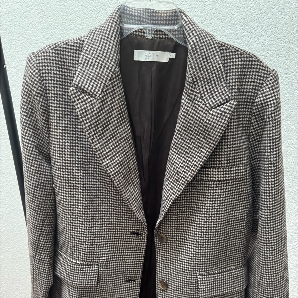 ASTR Brown Houndstooth Blazer